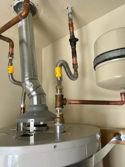 Water heater installation and plumbing repair in Saddle Brook